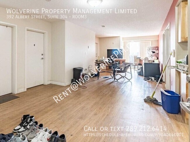 Photo du bâtiment - Male Student Housing in Waterloo - Students Only