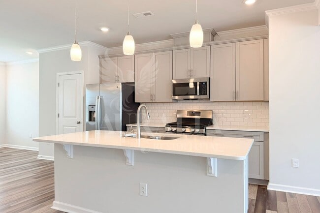Building Photo - 3018 Brellon Ln