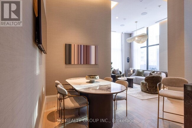 Photo du bâtiment - 36 Olive Ave