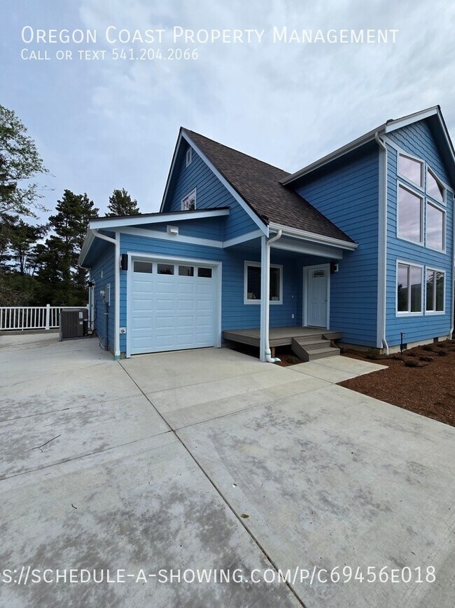 Building Photo - 4822 SW 48th Ct