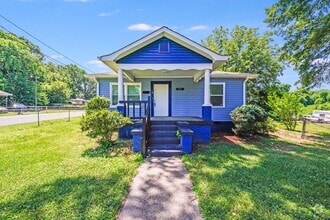 Building Photo - 1101 Justice Ave