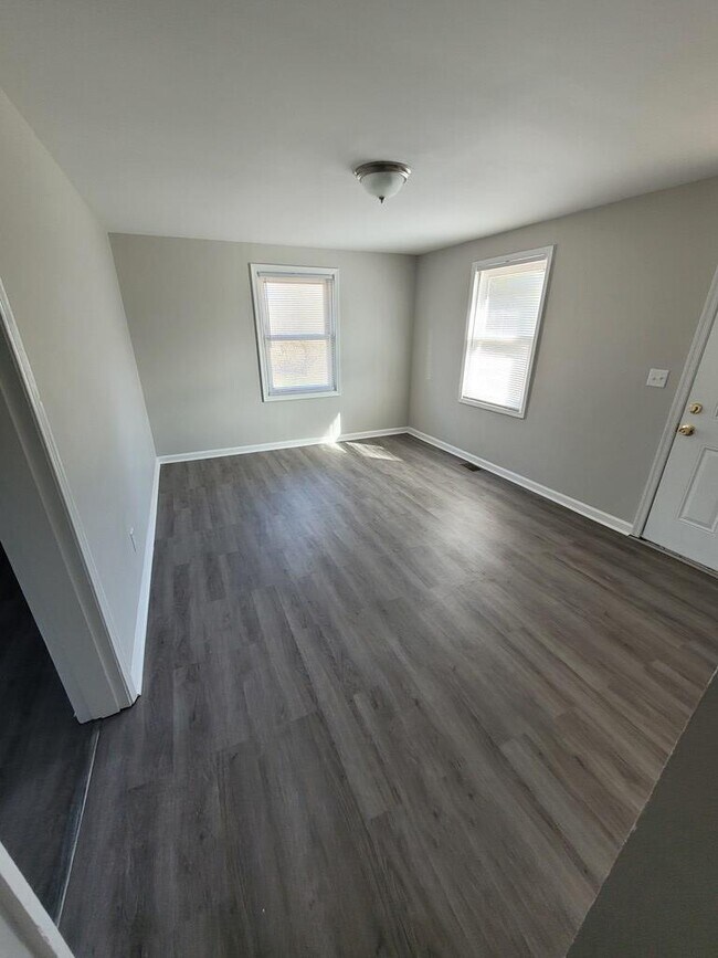 Building Photo - 6459 Soapstone Rd