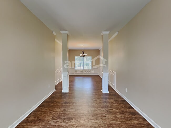 Building Photo - 2934 Gayle Manor Ln