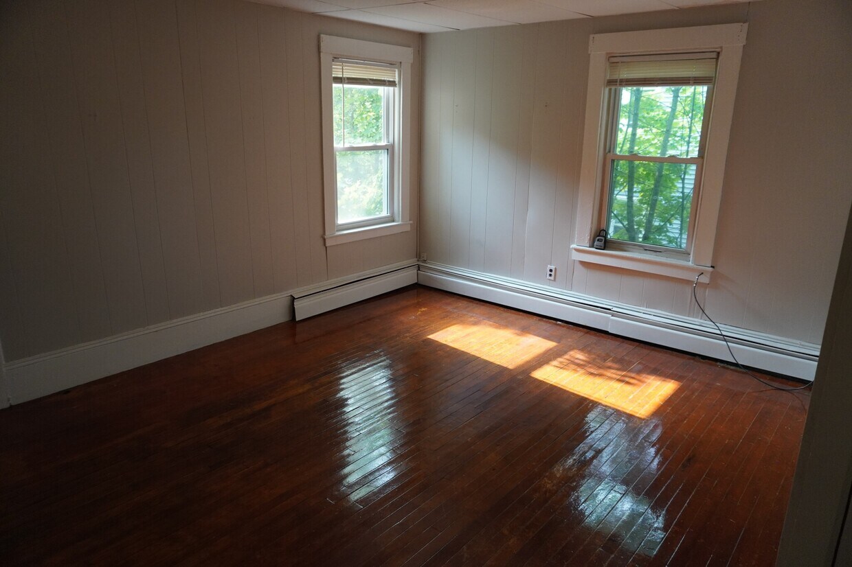 Foto principal - 114 Portland St