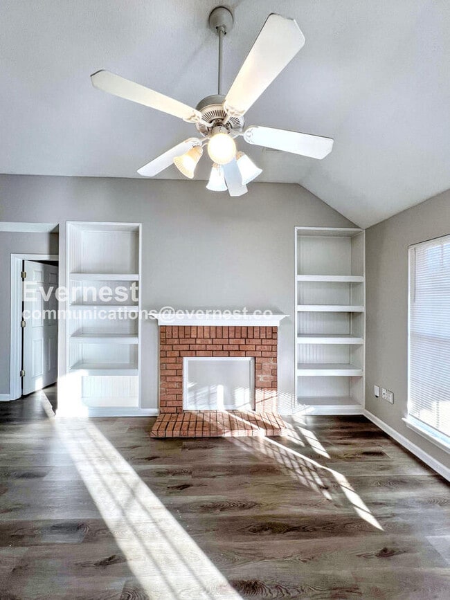 Building Photo - 1649 Central Trails Dr