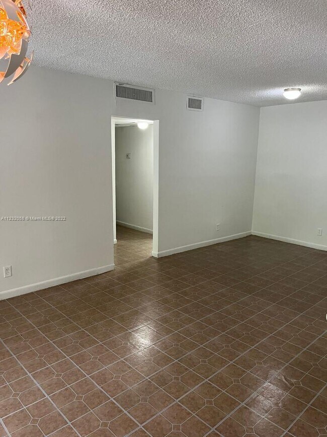 Building Photo - 4007 N University Dr