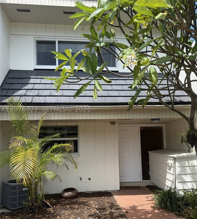 Foto del edificio - 8110 SW 82nd Pl