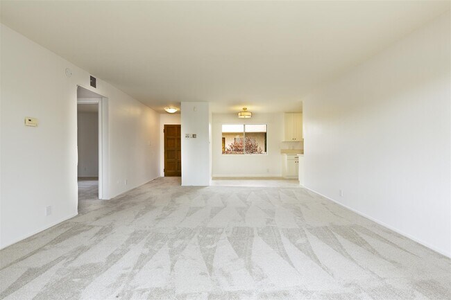 Building Photo - 12157 Moorpark St