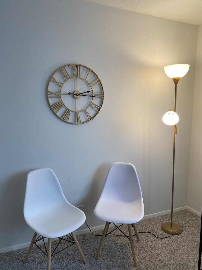 Foto del edificio - 1608 Hillside Drive NE