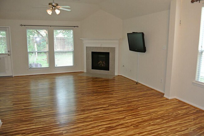 Foto del edificio - 25122 Florina Ranch Dr