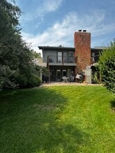 Building Photo - 1404 Adriel Dr