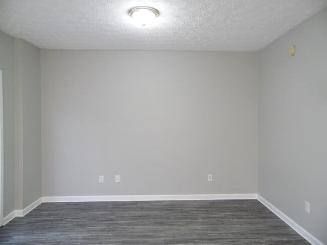 Foto del edificio - 2781 Jacquelyn Ln