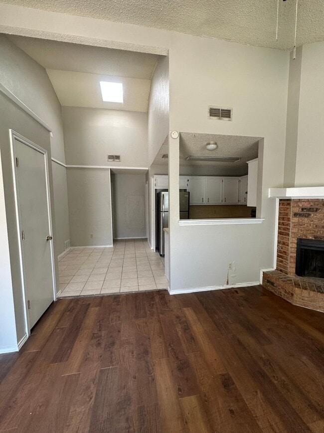 Building Photo - 5618 Brownfield Dr