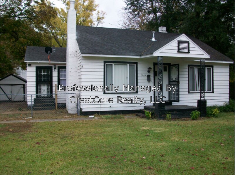 Primary Photo - 1616 S Prescott St