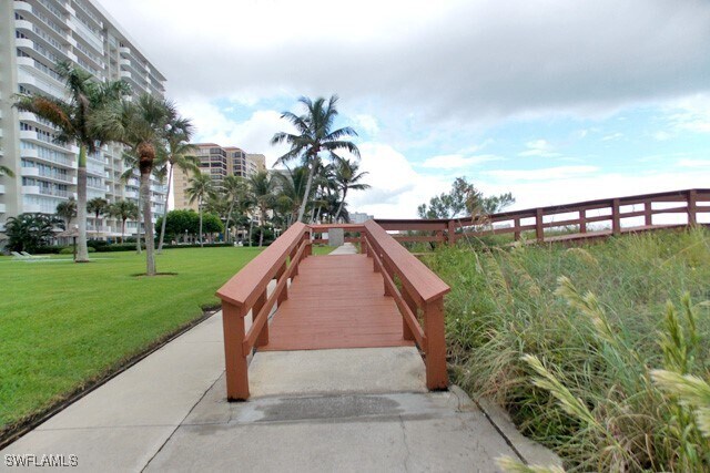 Foto del edificio - 180 Seaview Ct