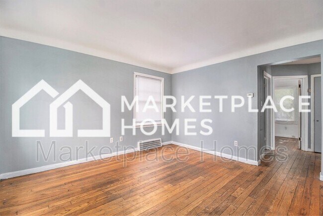Building Photo - 16038 Eastburn St