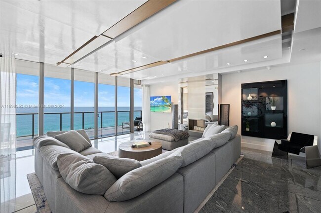 Foto del edificio - 9701 Collins Ave