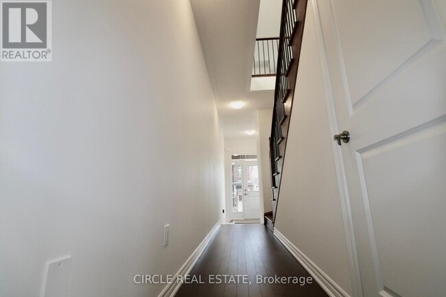 Building Photo - 45 Gemini Dr