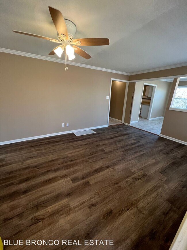 Foto del edificio - 3 br, 1 bath House - 4610 Pittman Rd