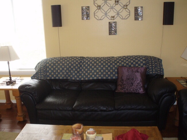 Foto del edificio - 3 Bedroom, 2 Bath Condo Fully Furnished