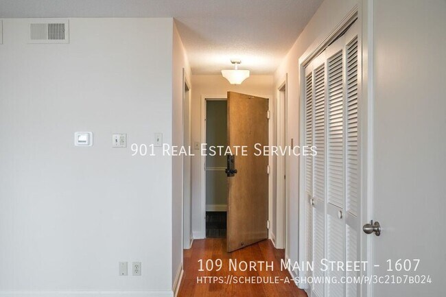 Foto del edificio - 109 N Main St