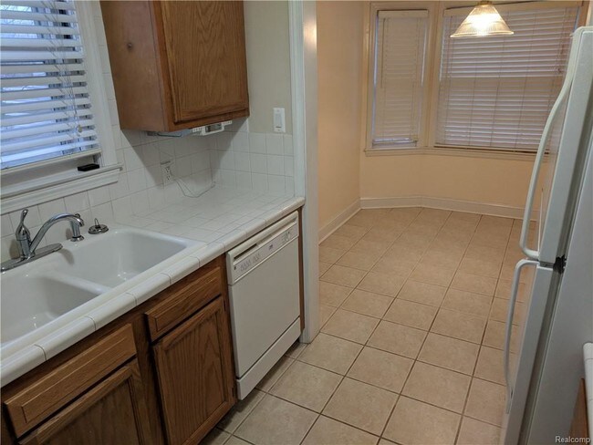 Foto del edificio - 3521 Normandy Rd