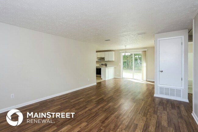 Foto del edificio - 9572 Spottswood Rd W