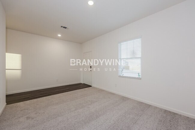 Foto del edificio - 8301 Sniptoe Dr