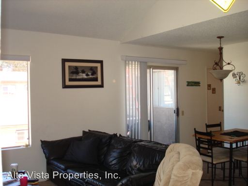 Primary Photo - 1228 Grand Ave