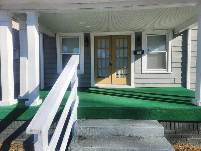 Foto del edificio - 721 N Grant Ave