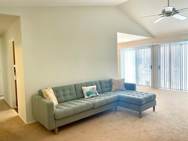 Foto del edificio - 20 Ashburn Ct