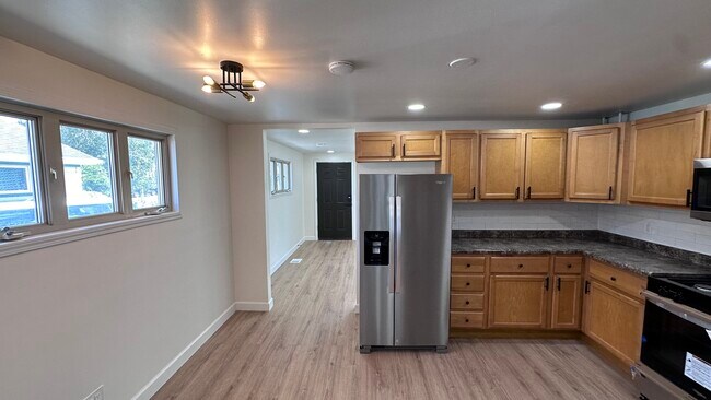 Foto del edificio - 4628 W 88th Pl