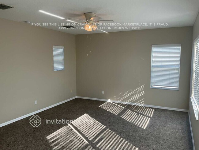 Building Photo - 11530 Vicolo Loop