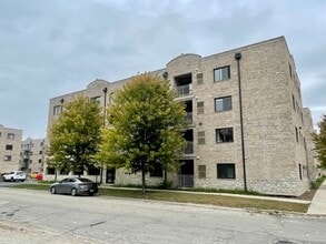 Building Photo - 7336 40th St