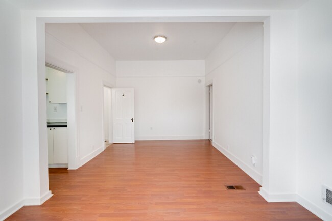Foto del edificio - 1527 24th Ave