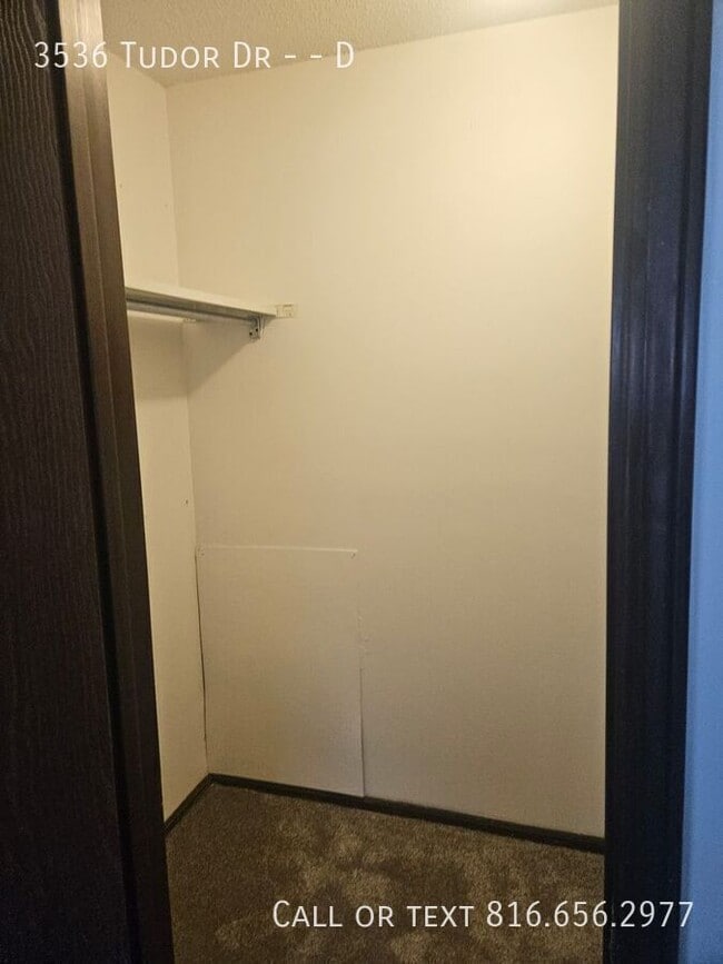 Foto del edificio - 3536 Tudor Dr