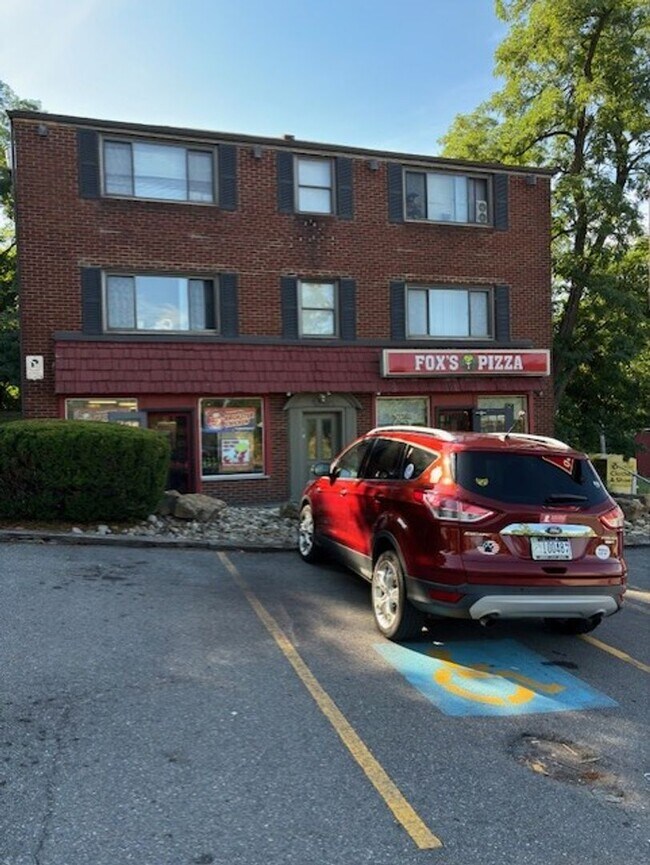 Foto del edificio - 1500 Radford Road