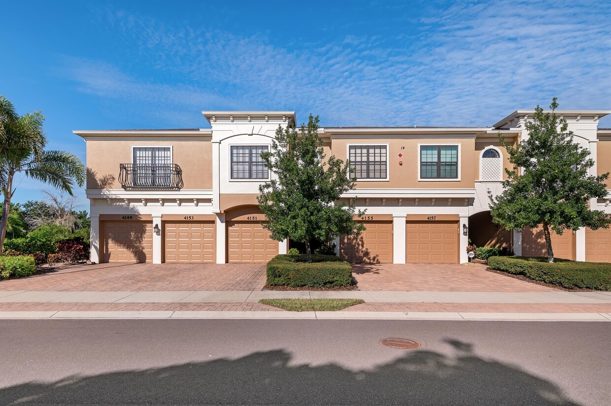 Primary Photo - 4153 Overture Cir