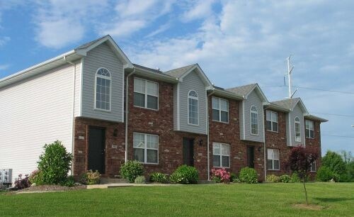Foto principal - 2750 Stonebridge Ct