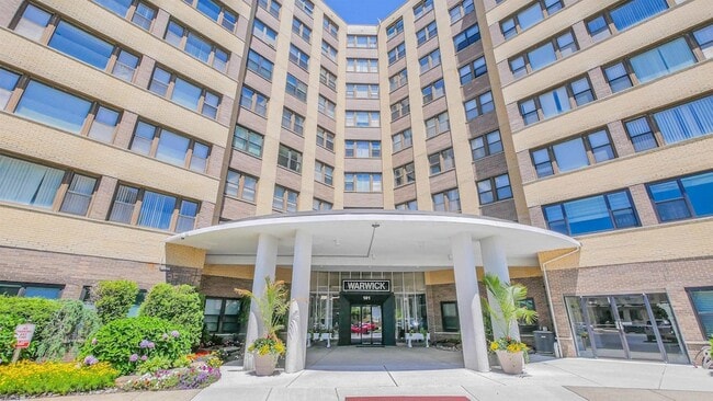 Building Photo - 101 S Raleigh Ave