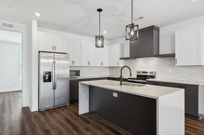Foto del edificio - 2036 Edison Pk Ln