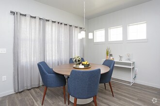 Interior Photo - Prelude at Paramount