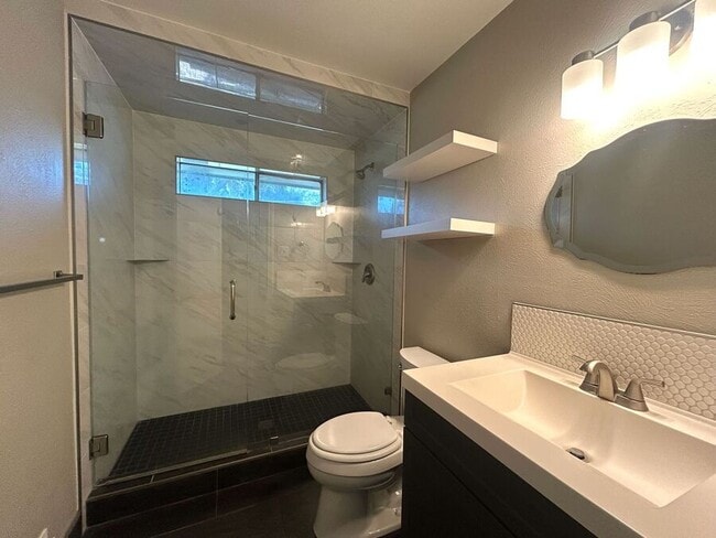 Building Photo - 9518 Timberleaf-