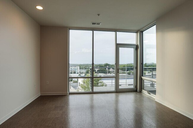 Foto del edificio - 926 Woodland St