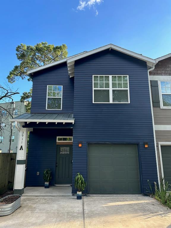 Foto principal - 3911 Kennon St