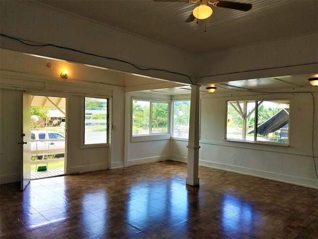 Foto del edificio - 84-824 Farrington Hwy