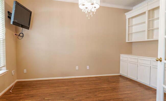 Foto del edificio - 6423 Coley Park
