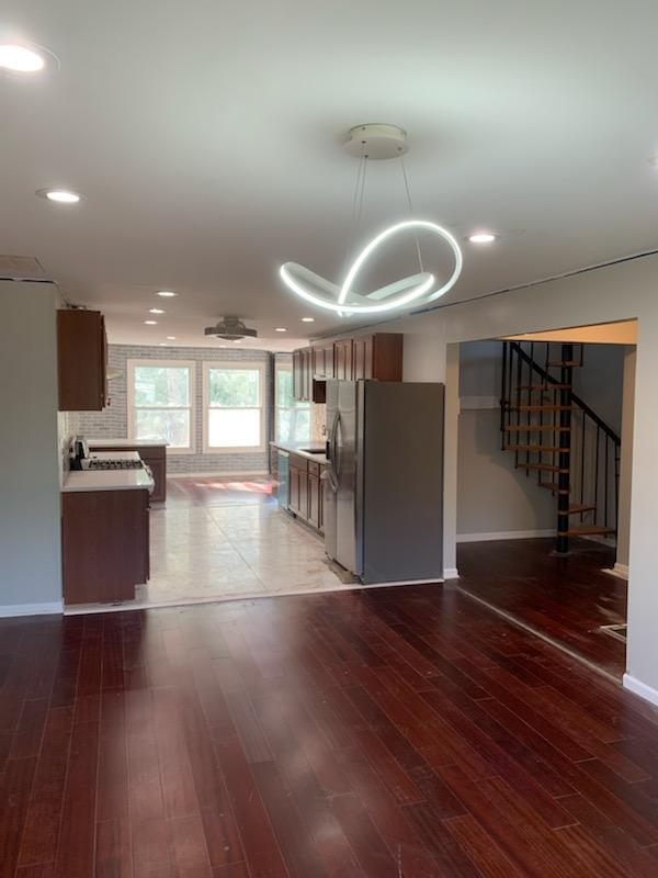 Foto del edificio - 3205 Oak Ct