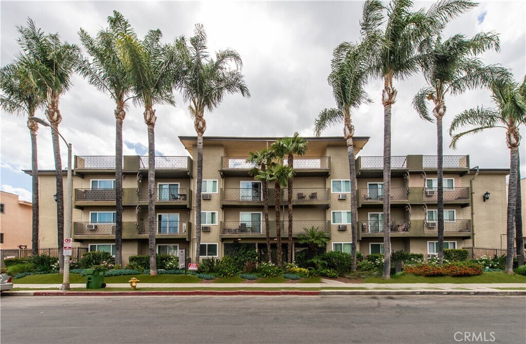 Foto principal - 5415 Newcastle Ave