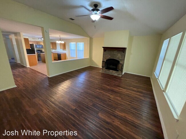 Foto del edificio - 4 br, 2 bath House - 1416 Eagles Nest